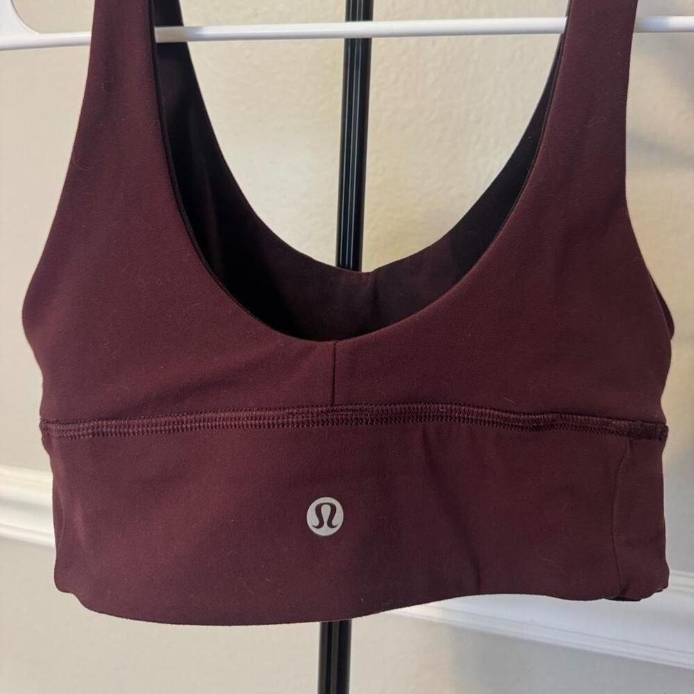 Lululemon reversible sports bra size
